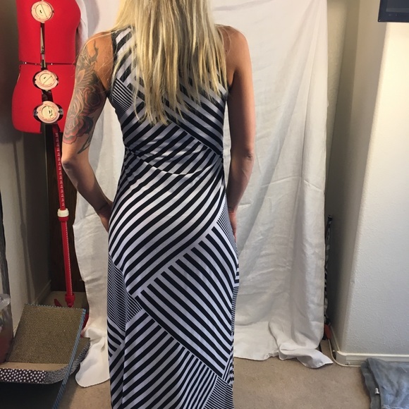 Faded Glory Black/White maxi dress - Picture 5 of 6